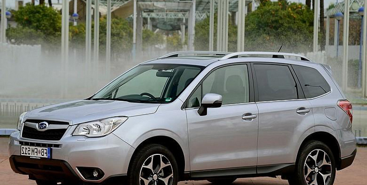 Электровентилятор отопителя Subaru Forester LUZAR 